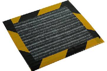 rev&ecirc;tement d'argile g&eacute;osynth&eacute;tique